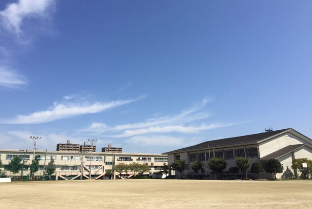 竜南中学校